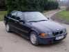 BMW E36- 316i, 75 kw, 198000 km, rok výroby 1995, airbag řidiče, airbag spolujezdce, dvouzónová klimatizace, ABS, elekrická okna, elektrická zrcátka, výškově nastavidelné sedadlo řidiče, CD přehrávač, subwoofer, angels eye, centrální zamykání, zimní pneu, velice zachovalý stav, krásný interiér, vozidlo bez investic.