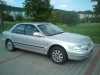 Hyundai Sonata 2,0i,GLS, sedan, automatická převodovka - ladění sport a normál,102kW,1997 ccm3,r.v.1996, stříbrná metalíza,palivo benzín,tempomat,nekuřácký interiér v kůži, dálkové zamykání-alarm, elektricky ovládaná okna,2x airbagy +zahřívání sedadel řidiče a spolujezce vpředu, loketní opěrka, multifunkční stavitelný volant, servo, rádio/CD/tape orig., celkový stav uspokojivý, místní koroze karosérie,nová autobaterie,5x ALU kola R15