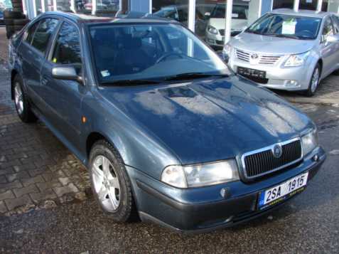Škoda Octavia 1.6i r.v.1999 (74 kw)