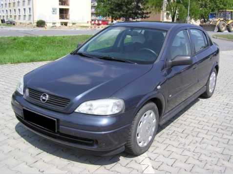 Opel Astra hatchback 76kW benzin 2006