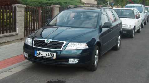 Prodám Škoda Octavia combi 1.6 2011