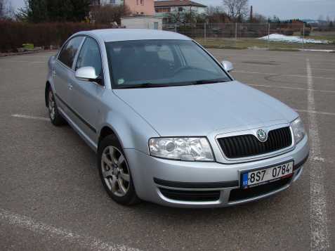 Škoda Superb 2.0 TDI r.v.2008 1.Maj