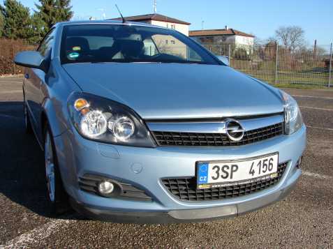 Opel Astra 1.6i Cabrio r.v.2006 (TO