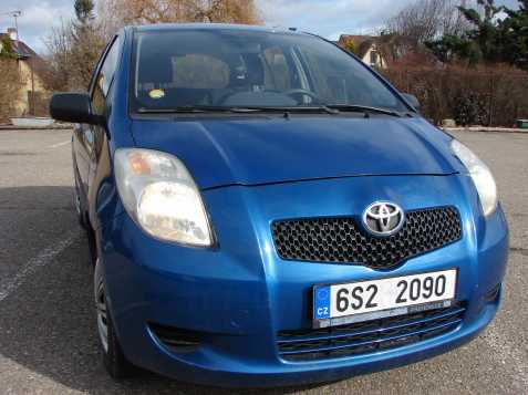 Toyota Yaris 1.0i r.v.2006 Koupeno 