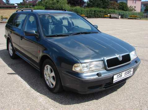 Škoda Octavia 1.8 T Combi r.v.1999 
