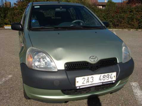 Toyota Yaris 1.0i r.v.2003 1.Maj.Ko