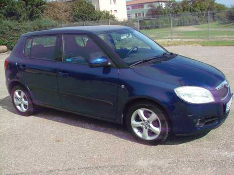 Škoda Fabia 1.2i r.v.2007 (serviska