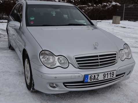Mercedes C 200 CDI r.v.2004 (90 KW)
