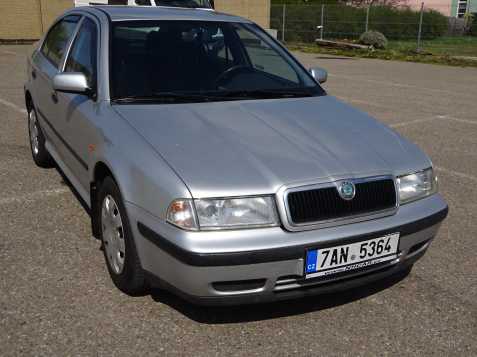 Škoda Octavia 1.8i (85 KW) r.v.2000