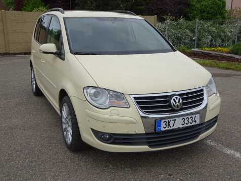 VW TOURAN 1.9 TDI r.v.2008 (77 KW) 