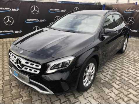 Mercedes-Benz GLA SUV 100kW nafta 201712